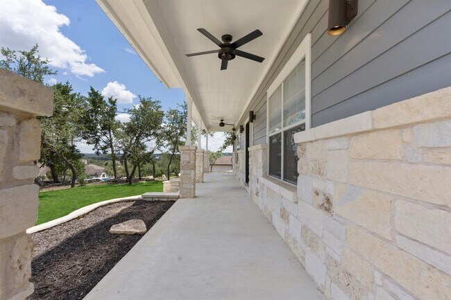 Building Photo - 10101 Twin Lake Loop