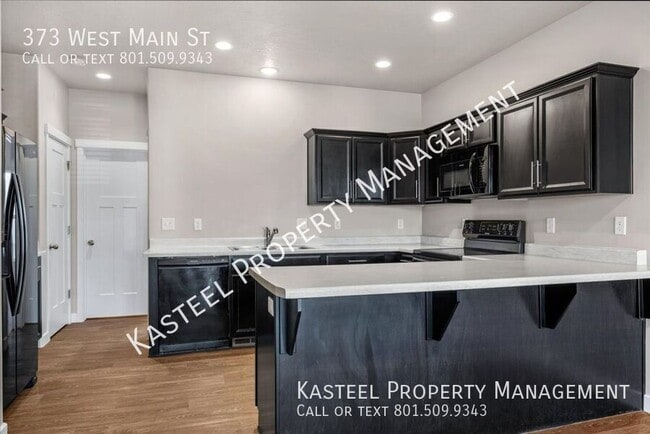 Foto del edificio - 373 W Main St