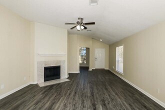 Building Photo - 10714 Estelle Cir