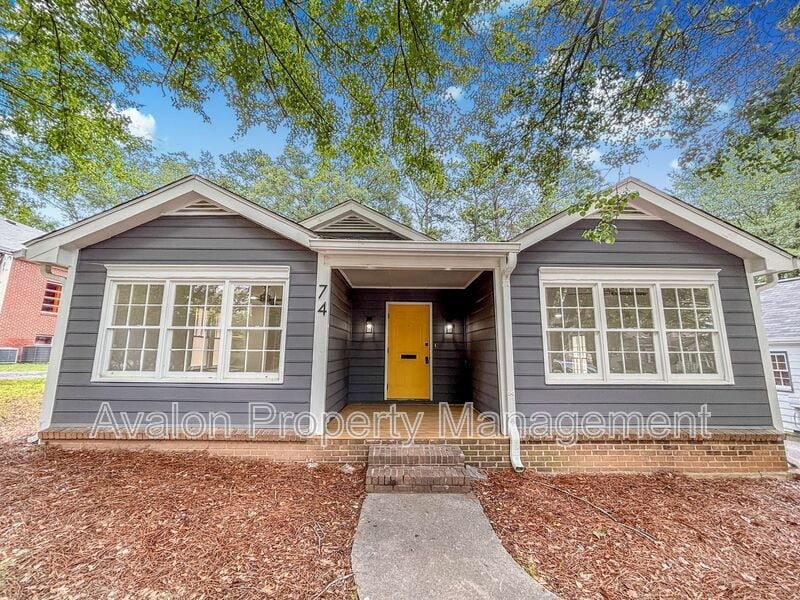 Photo - 74 Austin Avenue NE