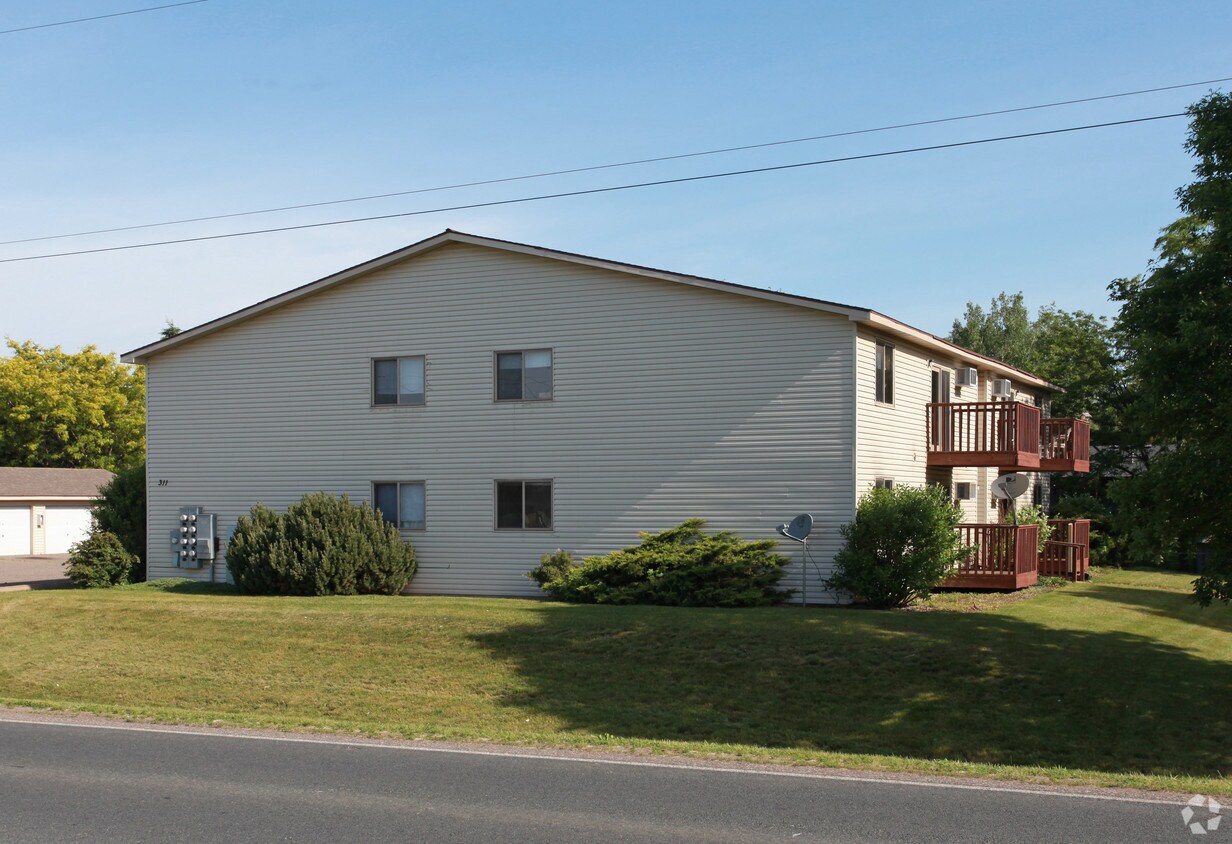 Primary Photo - 311 E Graham St