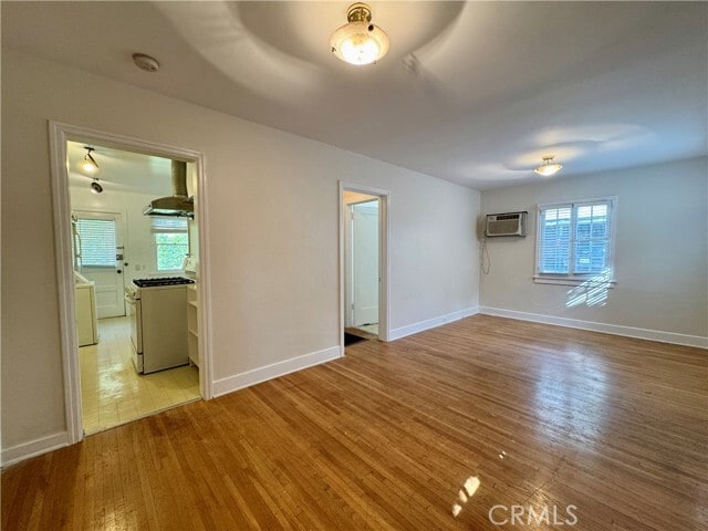 Building Photo - 1714 Gillette Crescent