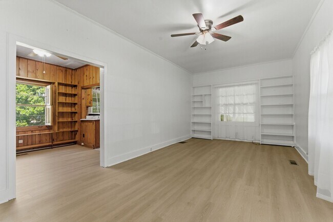 Foto del edificio - 3007 Dabbs Ave