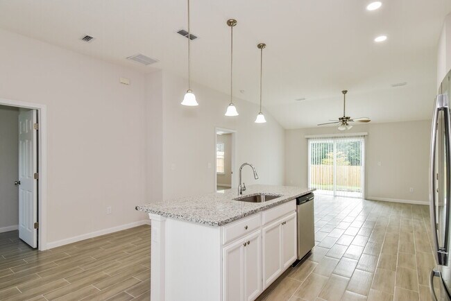 Foto del edificio - 6087 Patriots Landing Ln