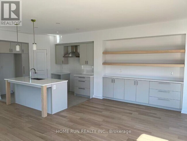 Photo du bâtiment - 860 Hummock Way