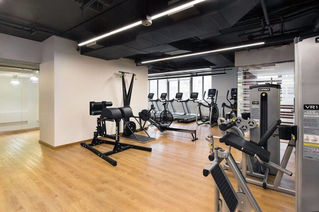 Foto del edificio - 560-561 10th Ave