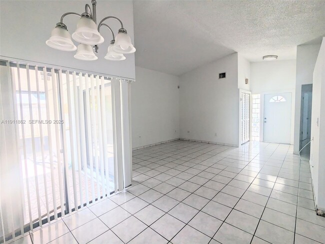 Foto del edificio - 13612 SW 287th Ln