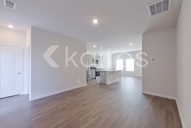 Foto del edificio - 2569 Banyan Cir