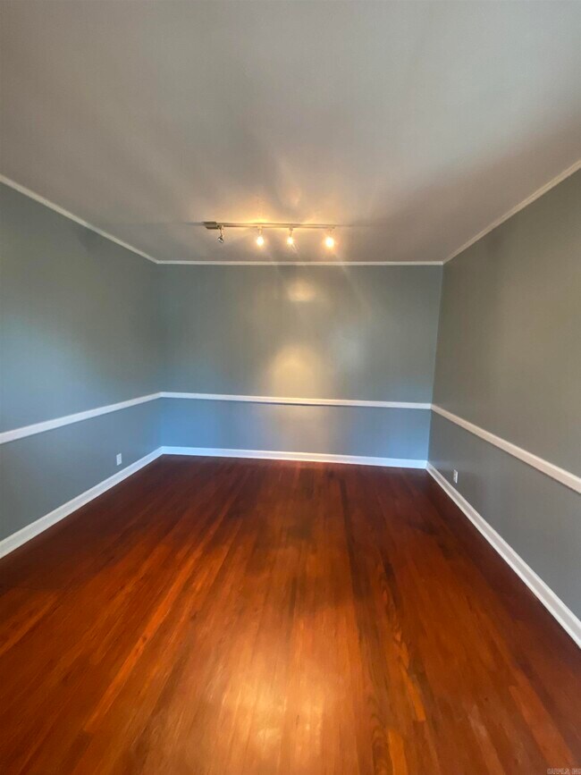 Foto del edificio - 6613 Beacon St