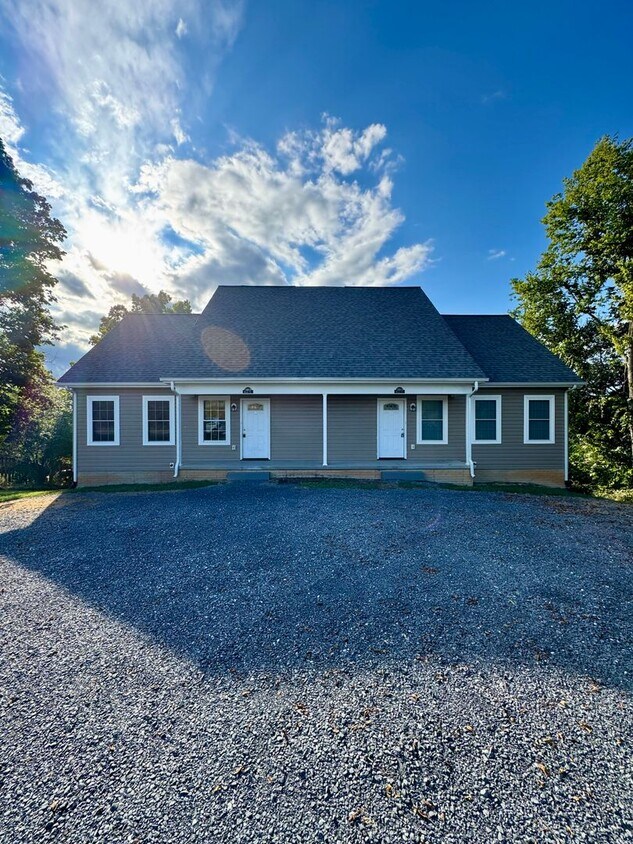 Foto principal - Duplex for Rent in Woodstock