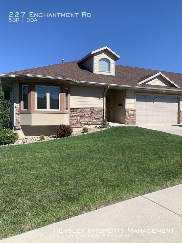 227 Enchantment Rd, Rapid City, SD 57701 House Rental in Rapid City