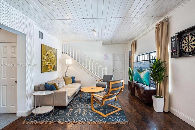 Foto del edificio - 1428 SW 11th Terrace