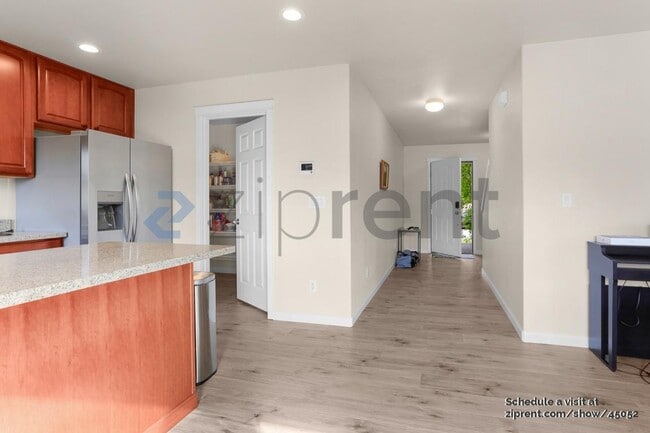 Foto del edificio - 3626 152nd St SE