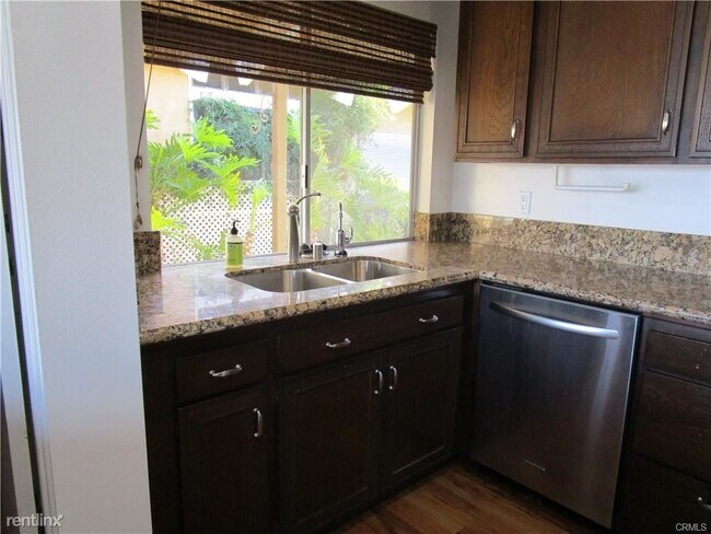 Building Photo - 2 br, 2 bath House - 31066 Flying Cloud Dr