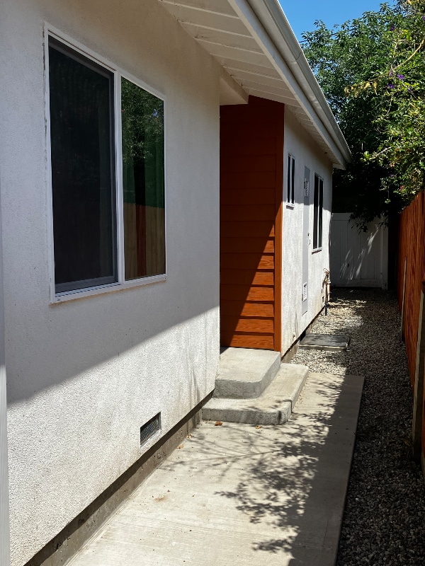 Building Photo - 224271-224272 Dolorosa St