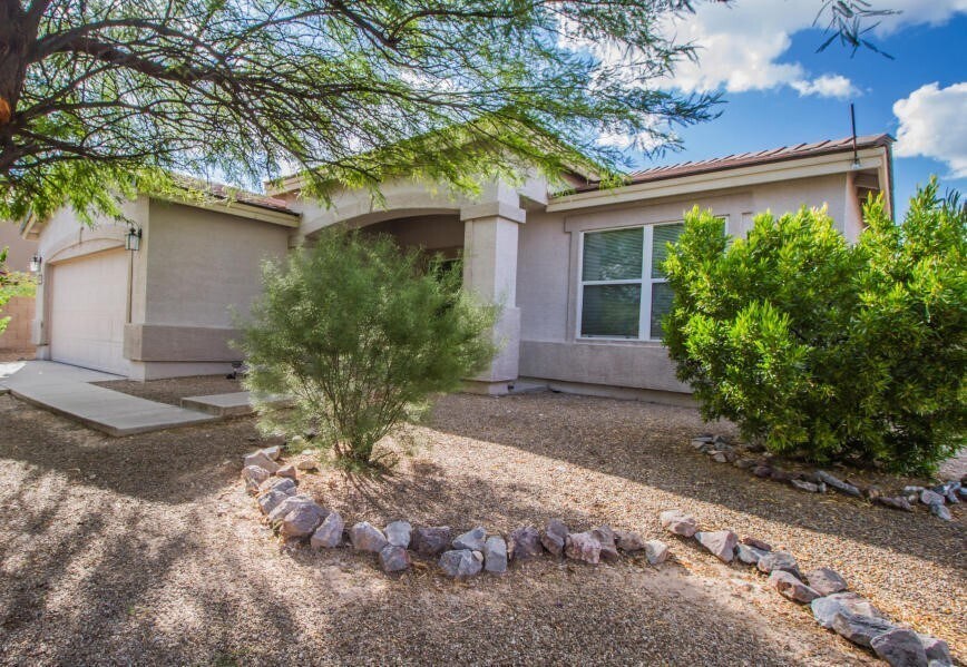 13735 E Shadow Pines Ln, Vail, AZ 85641 House Rental in Vail, AZ