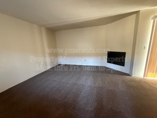 Building Photo - 9323 Fox Creek Dr