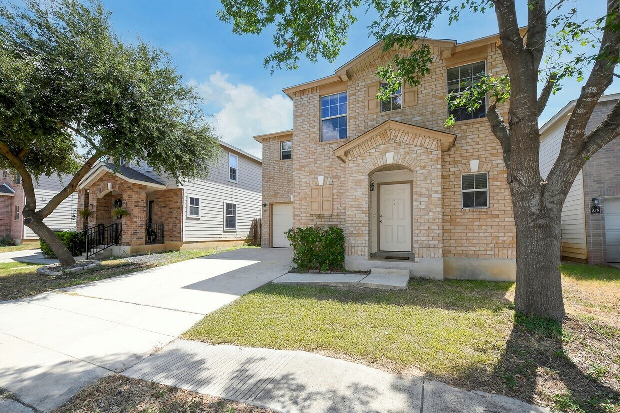 Foto principal - MYSTIC PARK / BANDERA RD