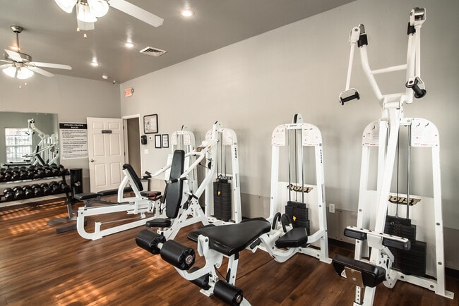 Fitness Center - Highland Park Apartments