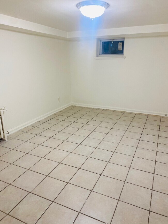 Building Photo - 306 Delancey Ave