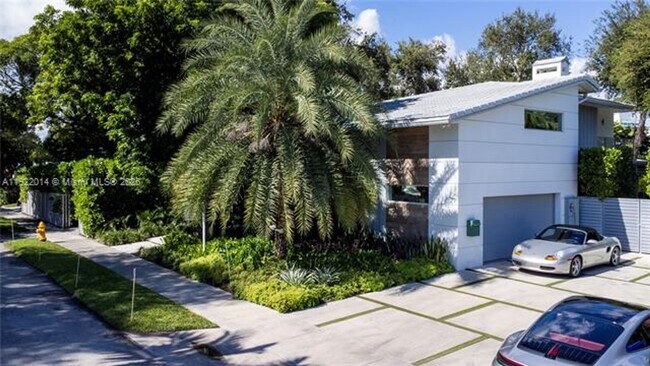 Foto del edificio - 0 Shore Dr W