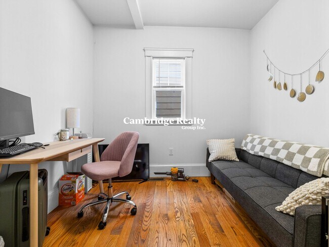 Foto del edificio - 80 Bowdoin St