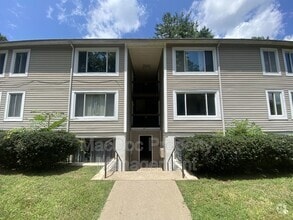 Building Photo - 111 Berry St