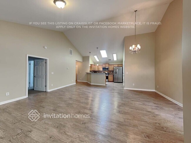 Foto del edificio - 2730 Cottage View Way