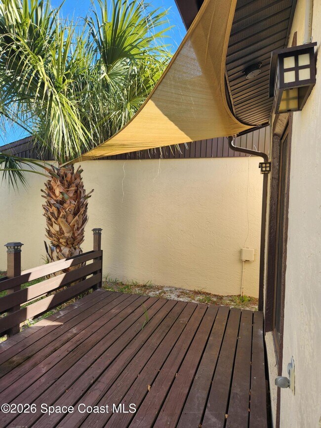 Foto del edificio - 3456 Sparrow Ct