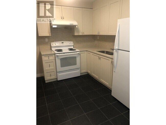 Photo du bâtiment - 21XX W 49th Ave
