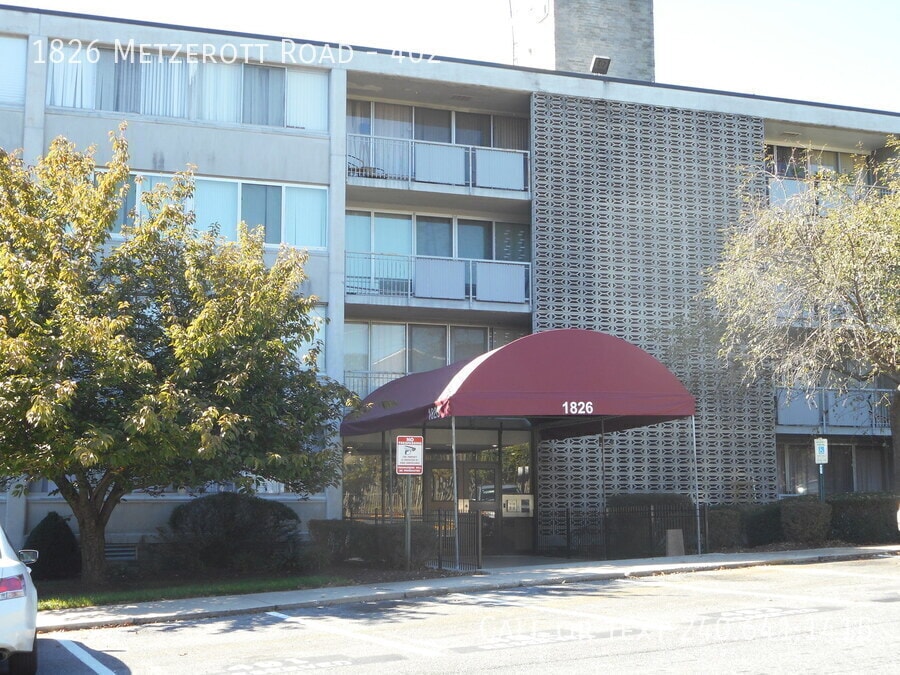 Photo - 1826 Metzerott Road-402