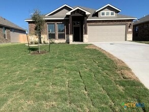 Building Photo - 730 Dunford Dr