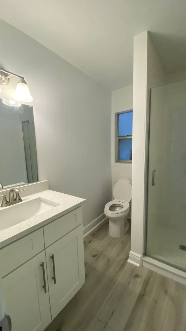Foto del edificio - Beautifully Renovated 3/2 Villa in West Br...