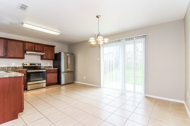 Foto del edificio - 3136 Middleview Rd