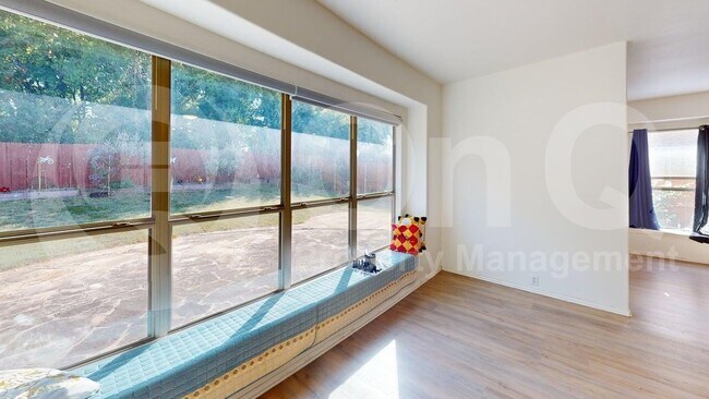 Foto del edificio - 1309 Chase Trail