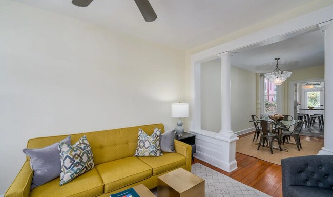 Building Photo - 614 W 34th St