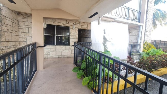 Building Photo - 3640 NW 9th St