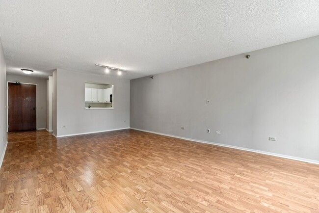 Foto del edificio - 440 N McClurg Ct