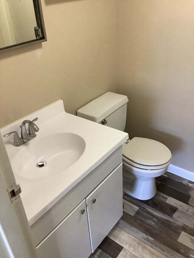 The Hillsides Apartments in Peoria Heights, IL