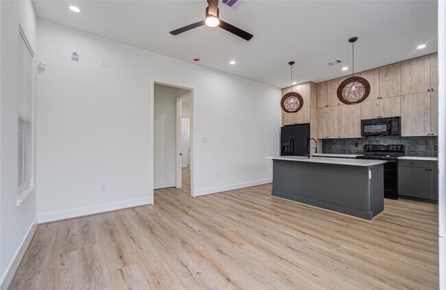 Foto del edificio - 4603 Edison St