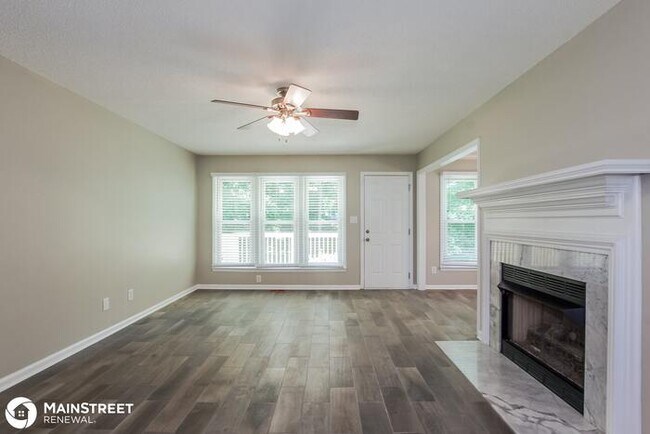 Foto del edificio - 212 Bowling Farm Ct, Raleigh, NC 27603