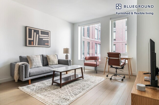 Building Photo - 370 Harrison Ave