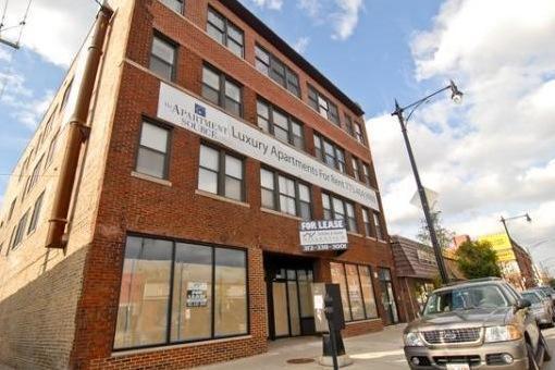 Building Photo - 4217 W Irving Park Rd