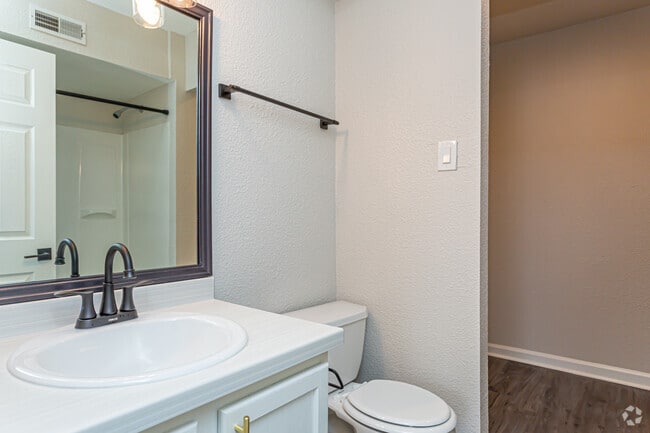 3BR, 2BA - 1,200SF - Lumiere