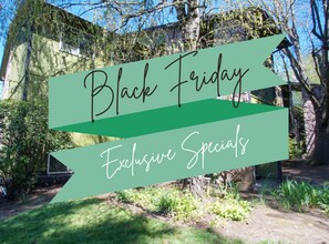 Building Photo - 3944 SW Multnomah Blvd