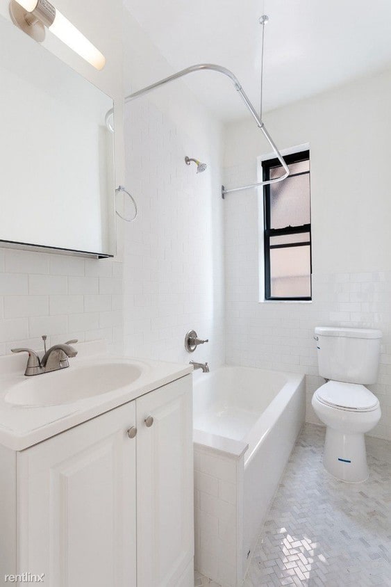 Building Photo - 1 br, 1 bath Apartment - 64 Hillside Ave