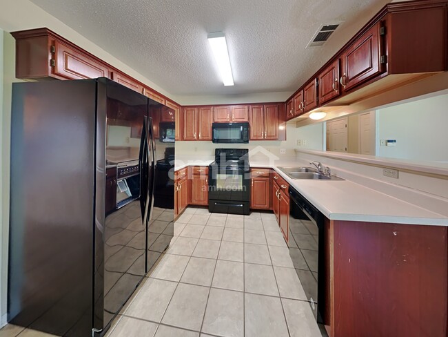 Building Photo - 8315 Dunnan Cv