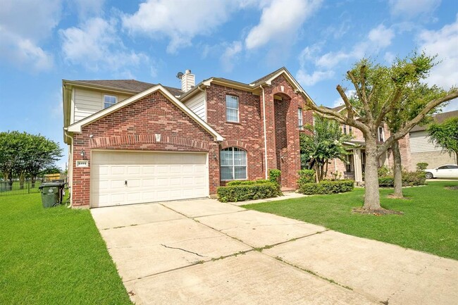 Building Photo - 5111 Meadow Canyon Dr
