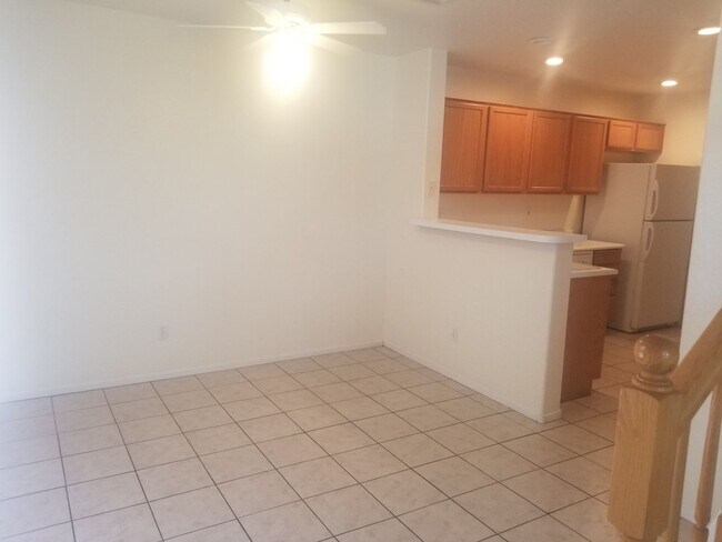 Foto del edificio - SW- 3 Bedroom Townhome!