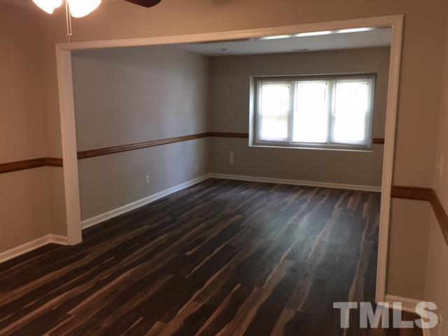 Foto del edificio - 7631 Ladden Ct